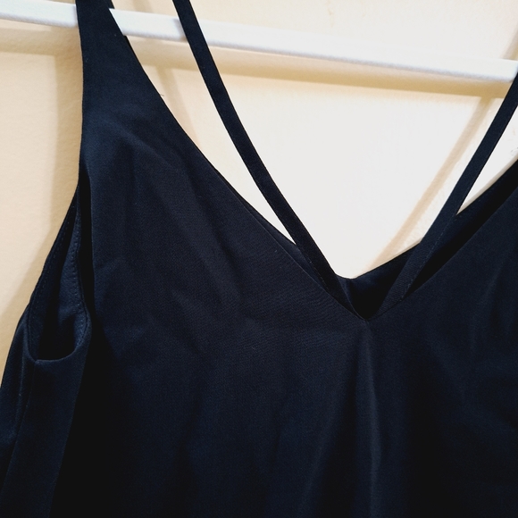 TOPSHOP Plunge V-Neck Black Strappy Spaghetti Strap Size 2 camisole Top - Picture 5 of 9